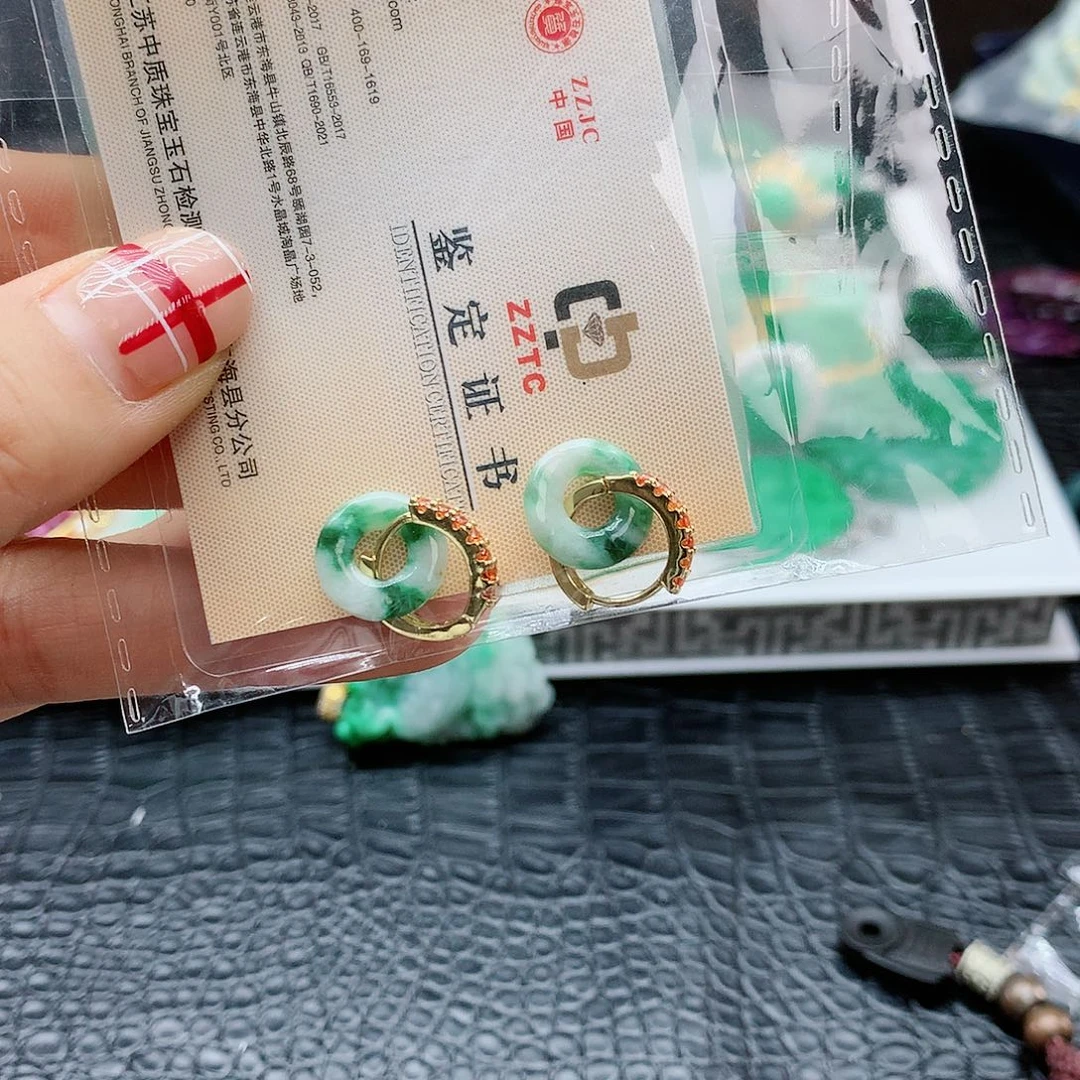 【闪购商品】翡翠耳饰未镶嵌，