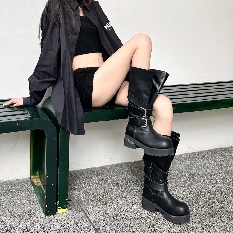 新款百搭休闲厚底巴黎同款~毒液黑色骑士靴女2025新时装靴长筒靴