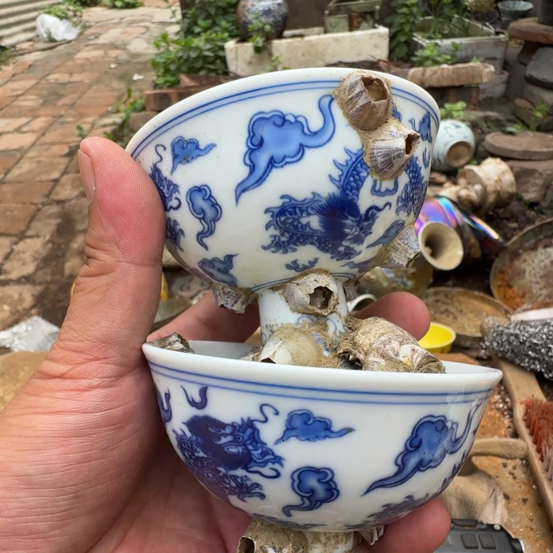 舒***人摆件瓷器工艺美术作品