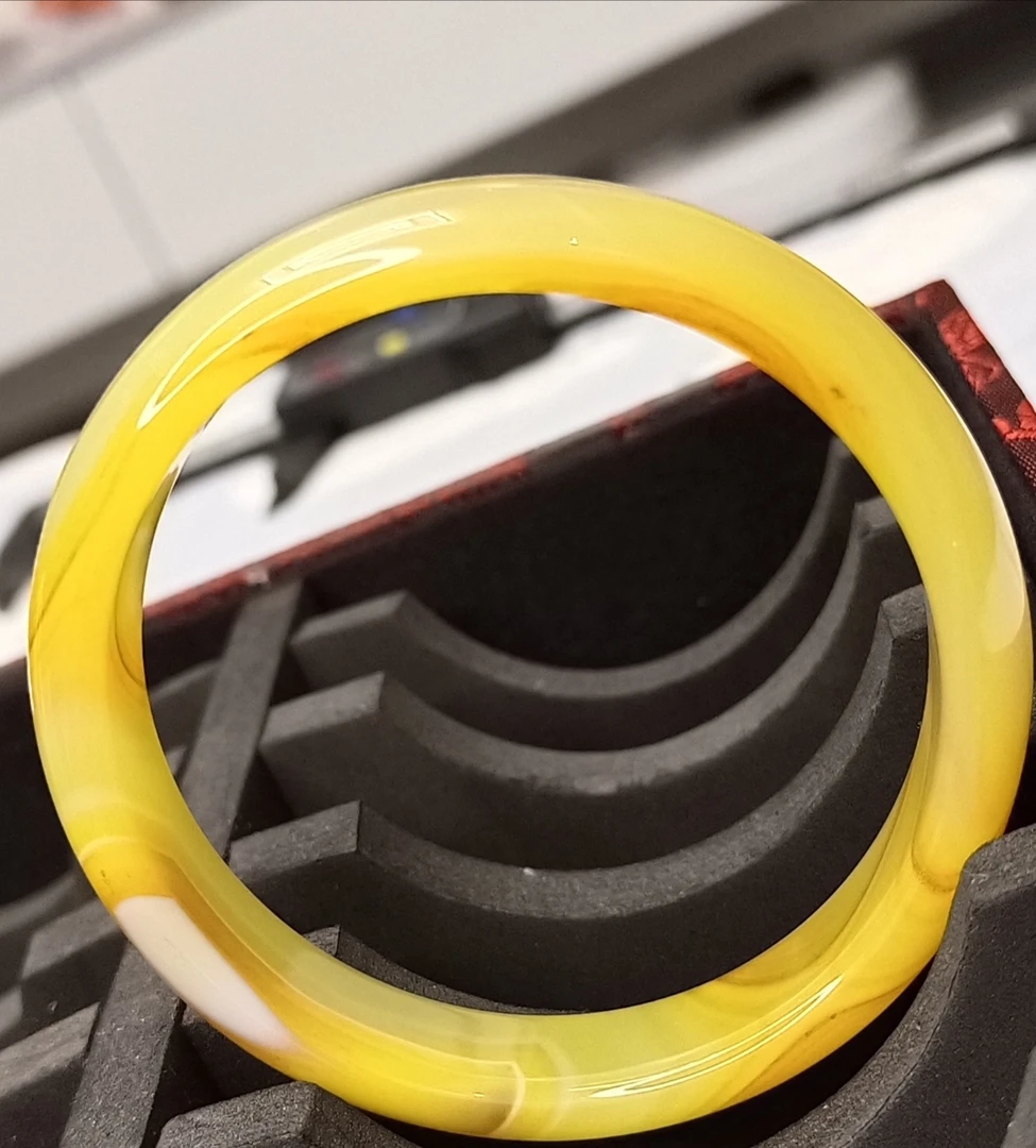 非金属莫桑石手镯 缅黄多样性设计时尚手镯