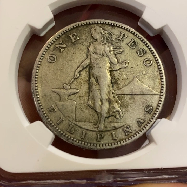 向***生银Ag900如图一个银币发货