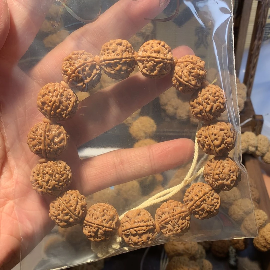 金刚菩提吊坠天*儿8…………