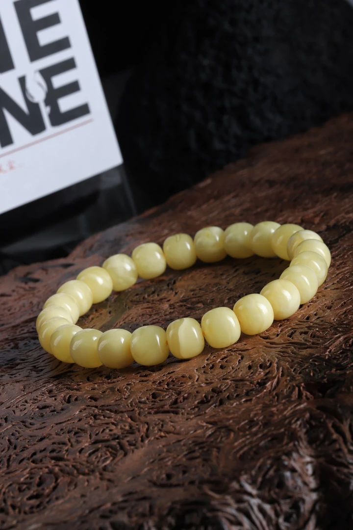 俄料蜜蜡-精工老型-全品-满花-8.1-9.6mm超浓蜡老型单圈手串