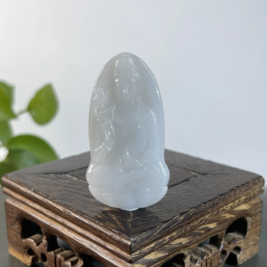 JGB21-24  天然缅甸A货翡翠  持莲观音