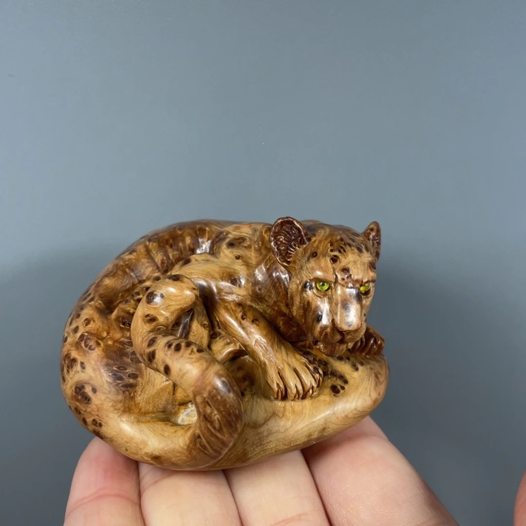 太行崖柏陈化瘤金钱豹