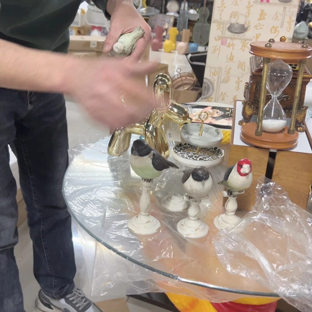 红陶红陶红陶红陶四只小鸟