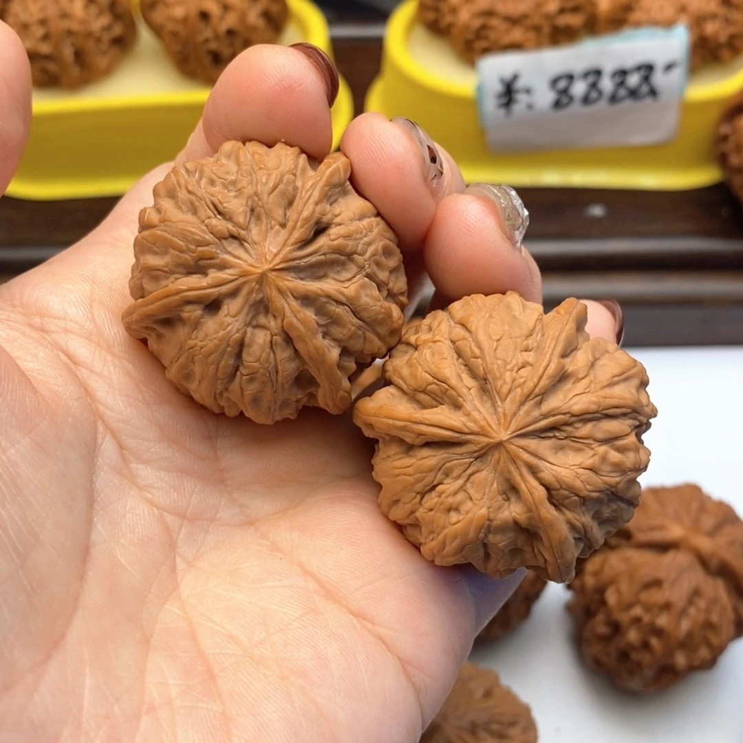 文玩核桃把件37尺雨花石奔