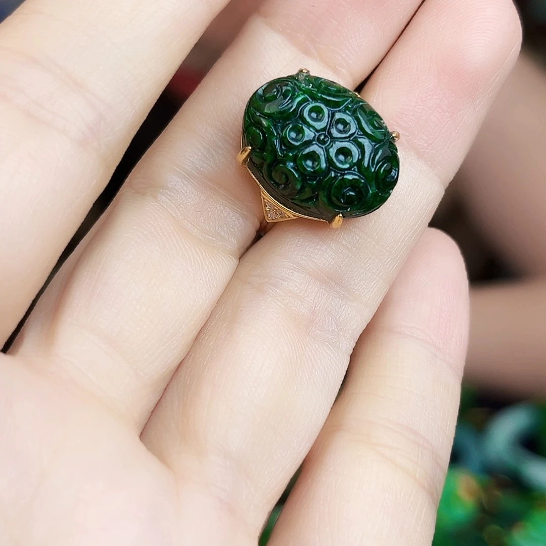 翡翠银S925镶嵌颈饰多样性