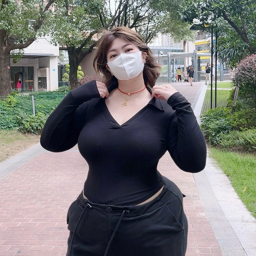 180的陈橙橙【美式小POLO】翻领辣妹风不规则黑色紧身纯欲百搭长袖