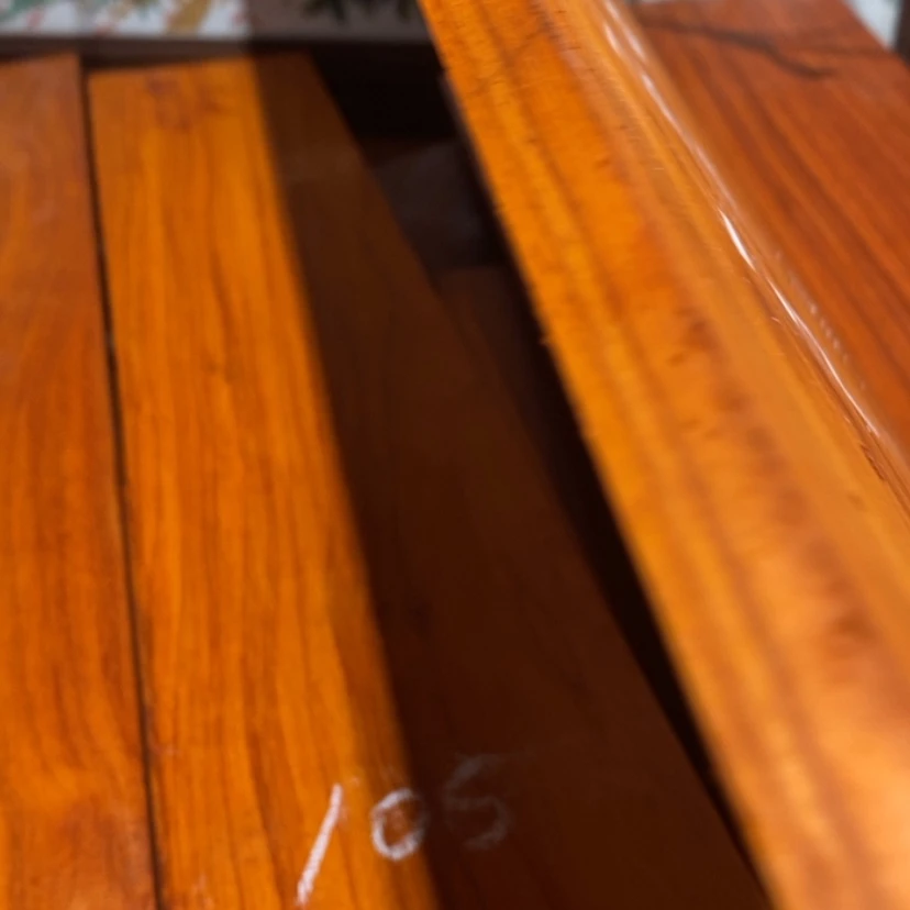 【闪购商品】非洲紫檀（红花梨）