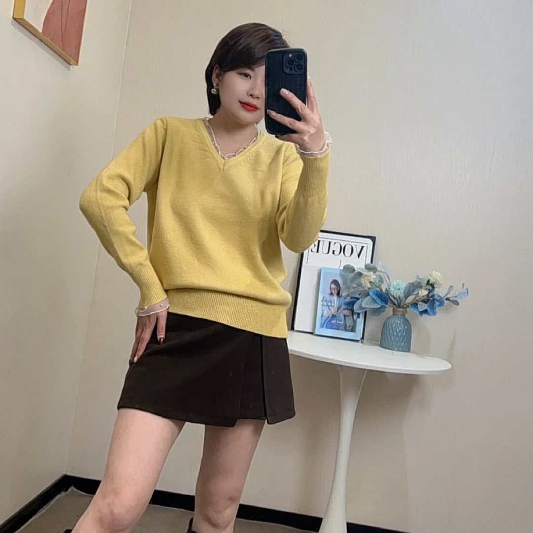 秋冬新款圆领拼接蕾丝花边针织打底衫082