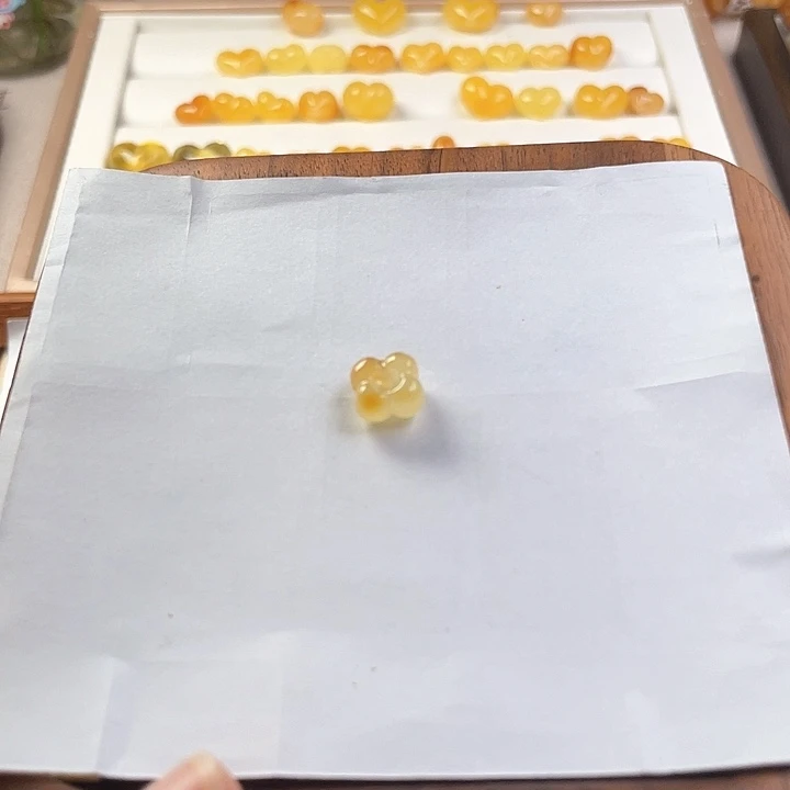 琥珀颈饰未镶嵌有****i