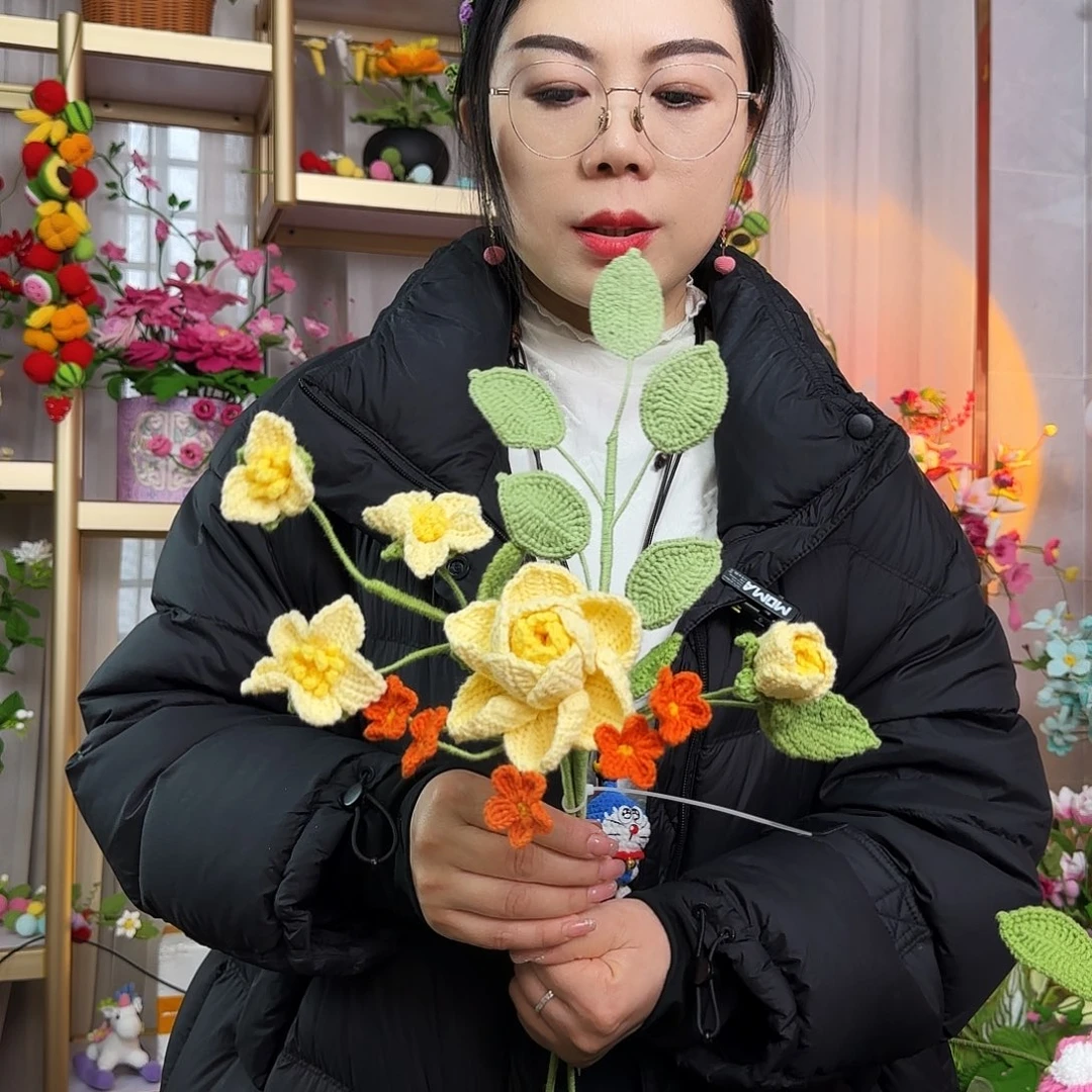 手工钩织设计花束