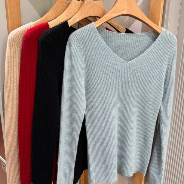 703  纯色山羊绒针织打底衫 非遗苏绣 秋冬内搭打底日常百搭