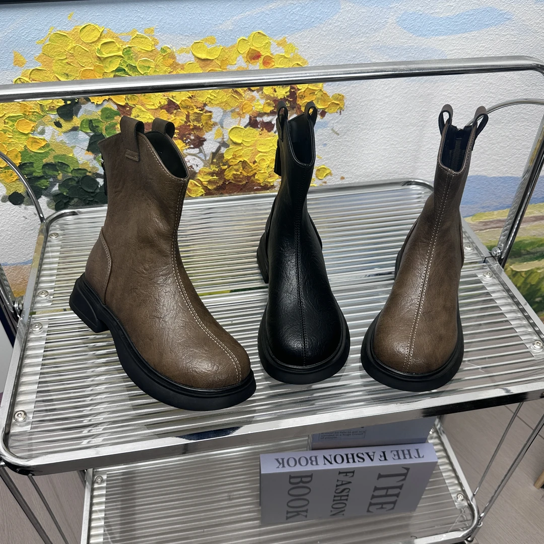 【ZL】时尚增高短筒靴2024秋冬圆头中跟后拉链百搭英伦风马丁靴