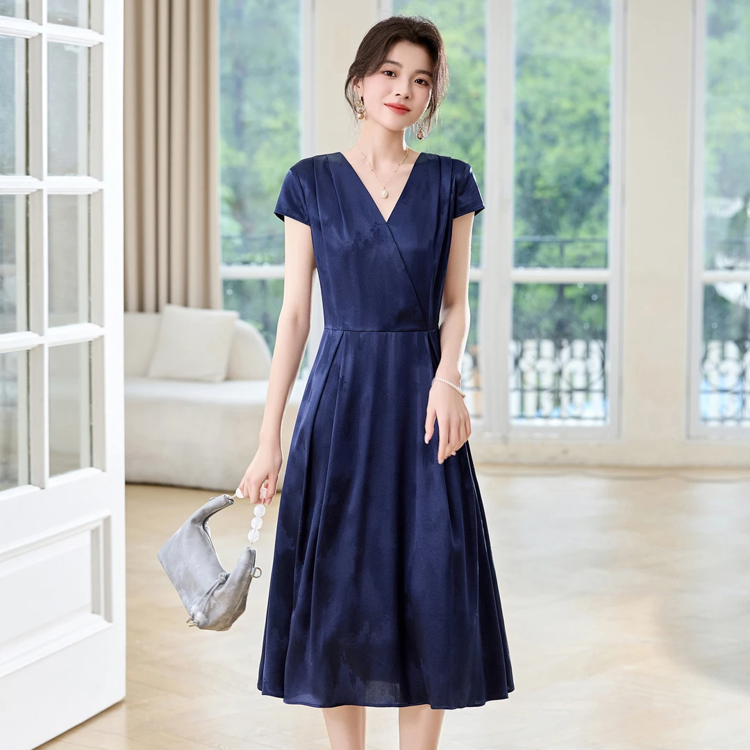 新款2025年夏季优雅气质V领修身显瘦真丝高贵蓝色连衣裙长裙洋气