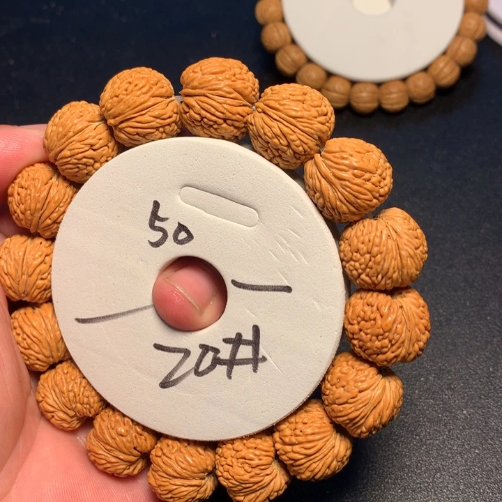 手串桃核20号健健康康了