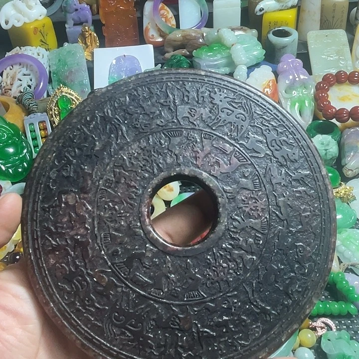 密胺瓷片实物如图