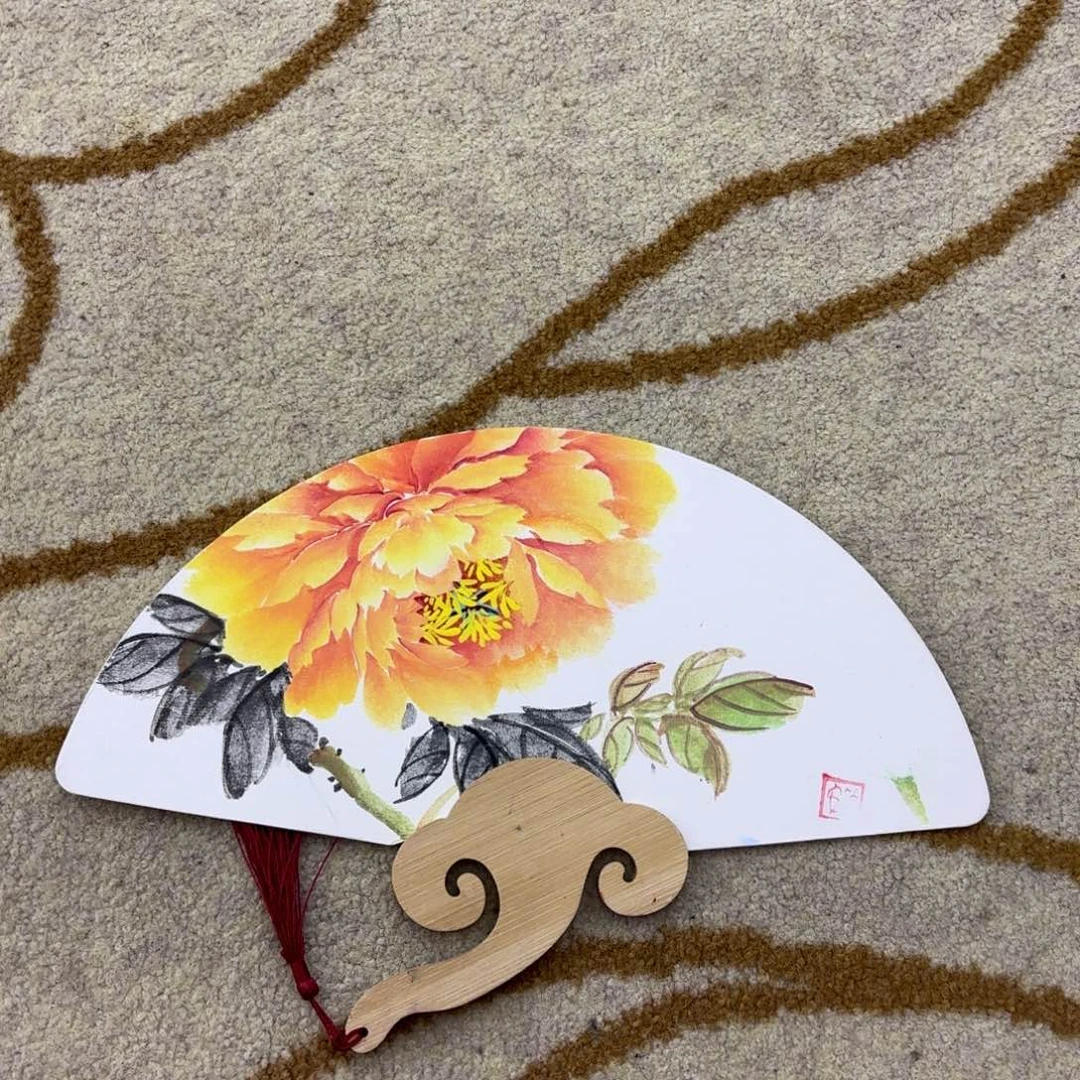 国画安然李欣主播