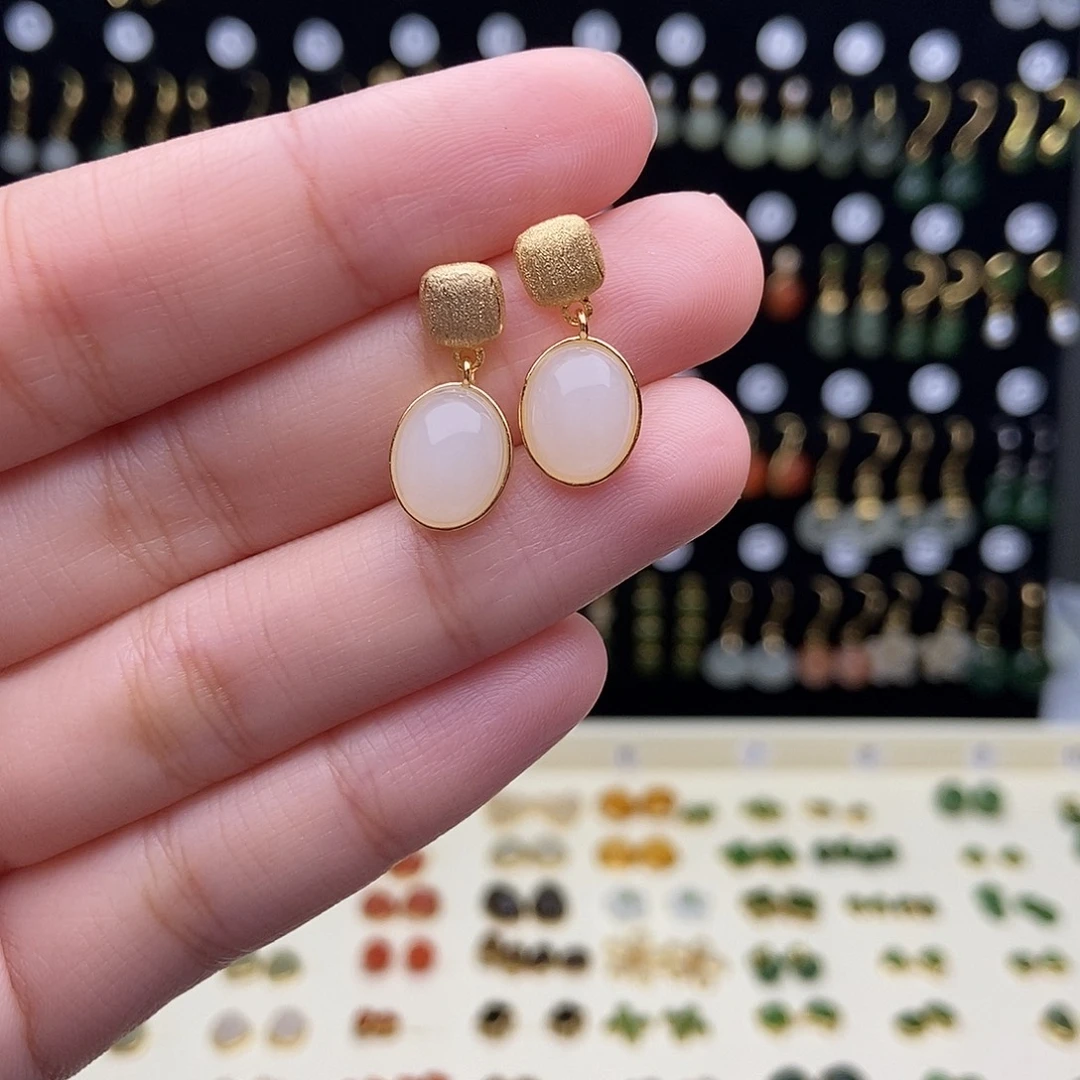 和田玉银S925镶嵌耳饰