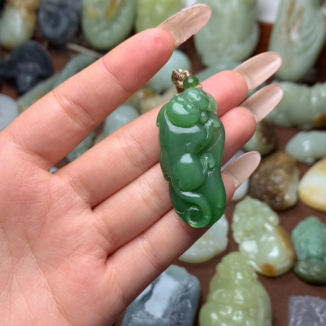 和田玉挂件未镶嵌兵*宠