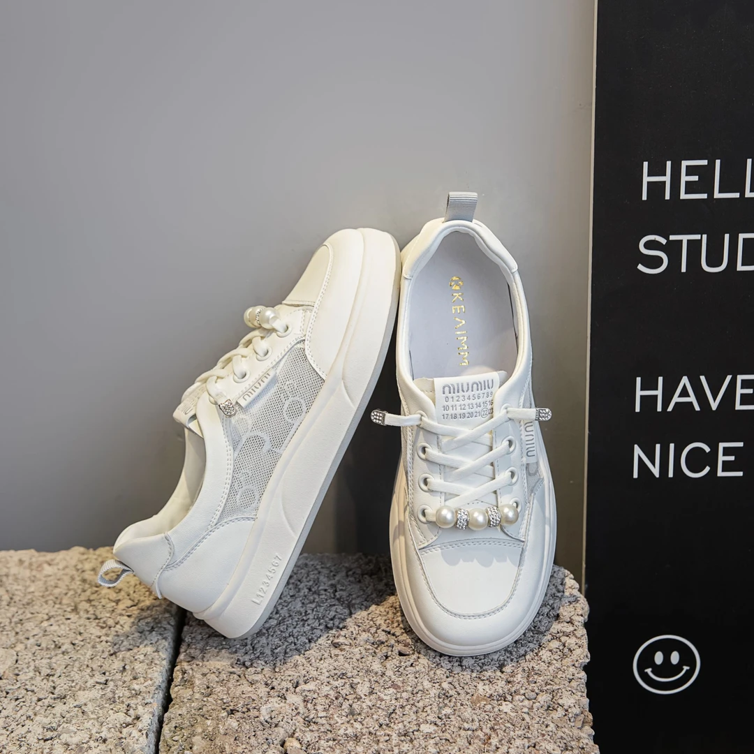 休闲女鞋透气网面小白鞋厚底设计舒适百搭休闲板鞋女款4395