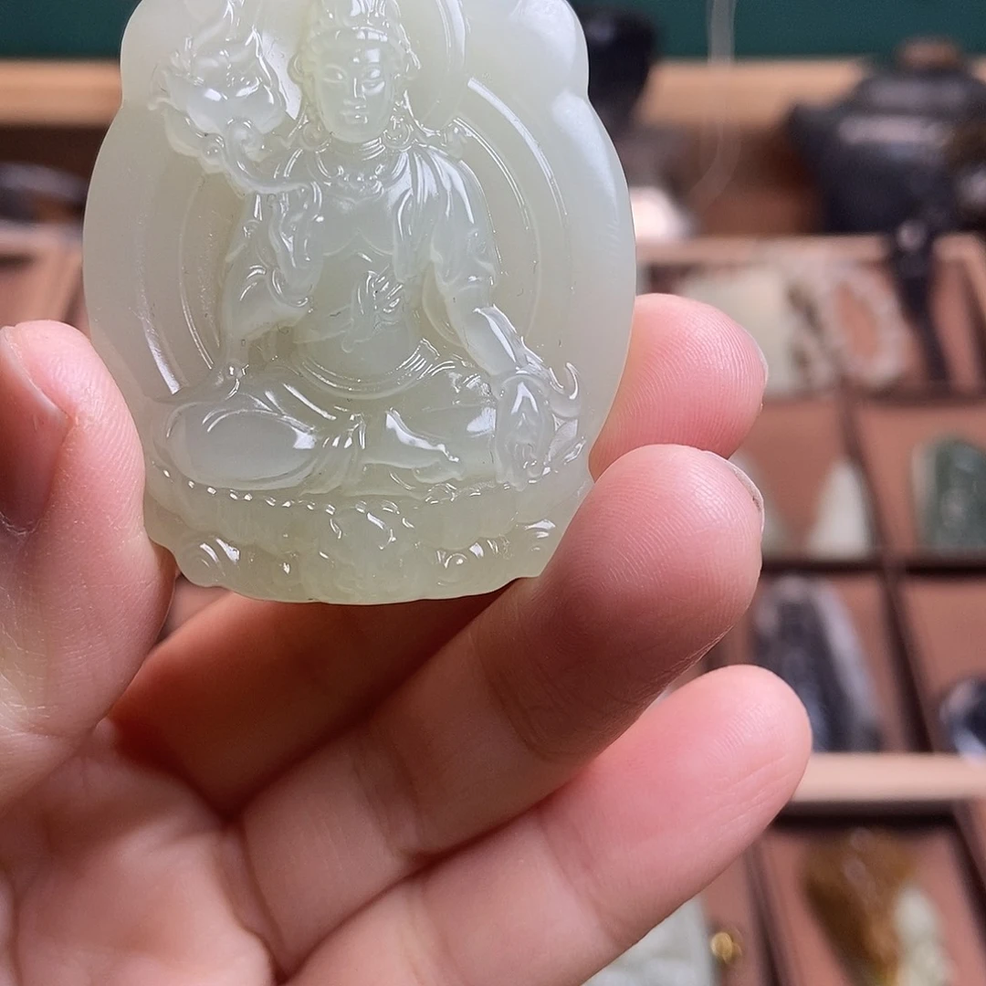 和田玉（糖玉）颈饰未镶嵌