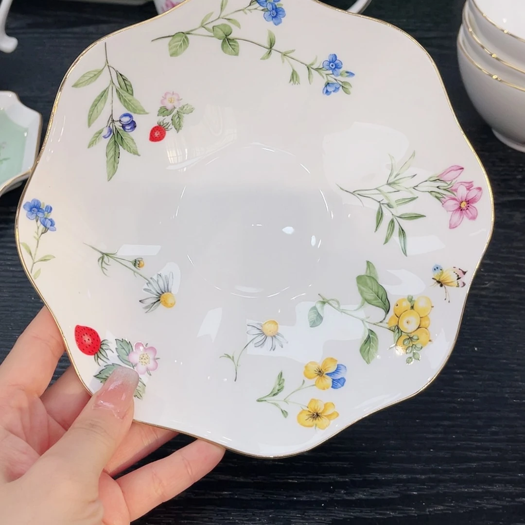 【闪购商品】瓷片碗碗—————————