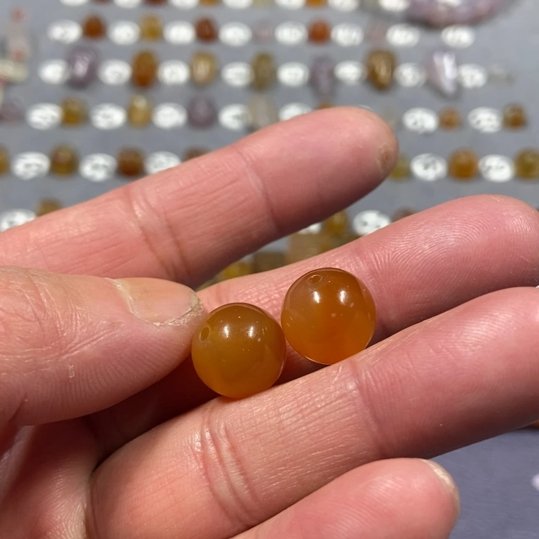 常****玛瑙/玉髓合金颈饰珠