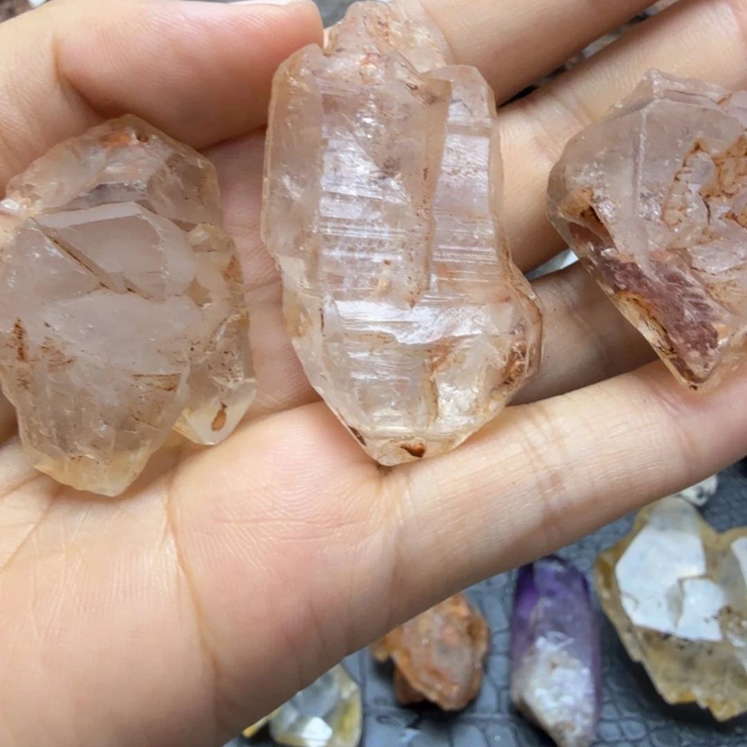 石材红泥骸骨大把抓