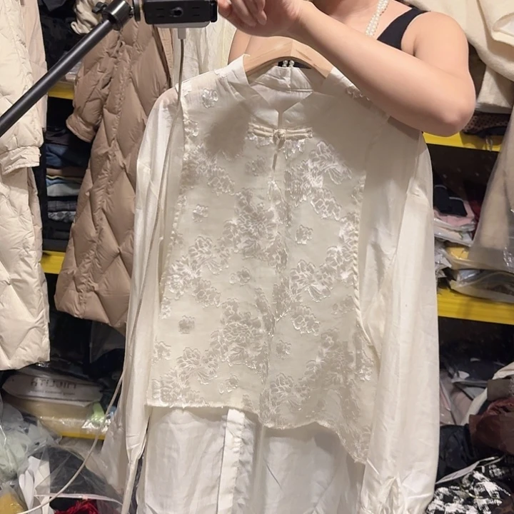 全新无暇120斤以内小上衣