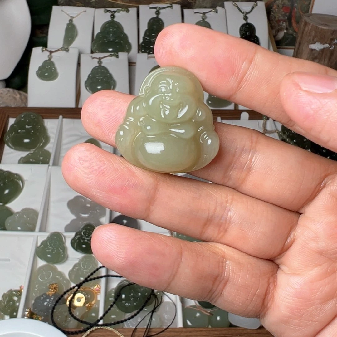 和田玉吊坠(不含链)未镶嵌汉*?30mm特价新年款