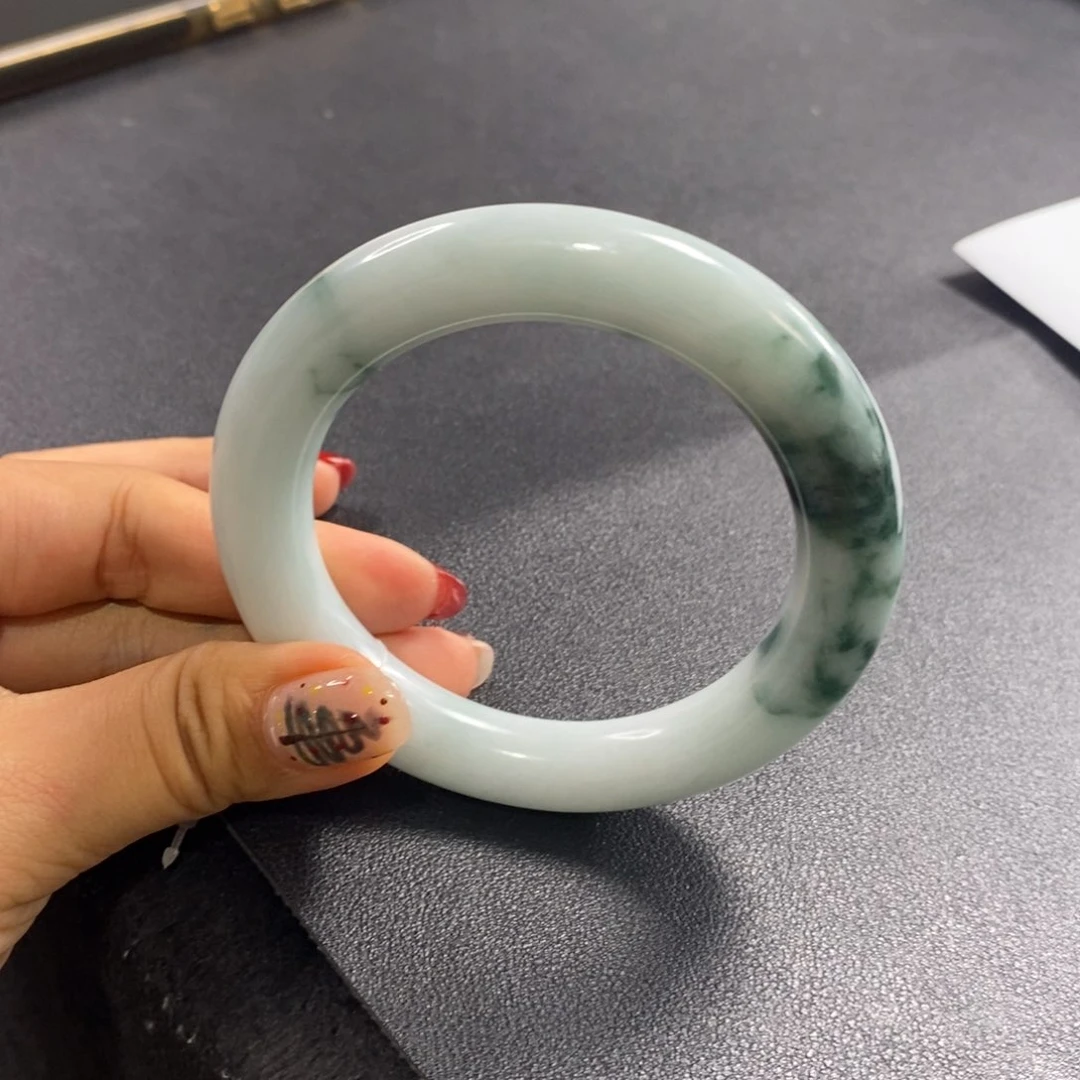 【闪购商品】未镶嵌手镯翡翠58.1-11.7-11.3