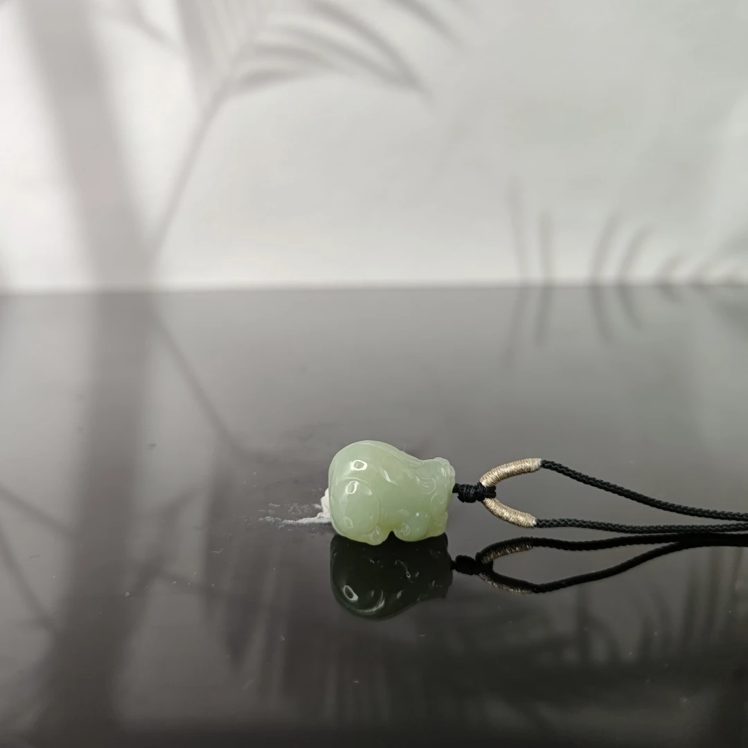 U和田玉貔貅吊坠1300