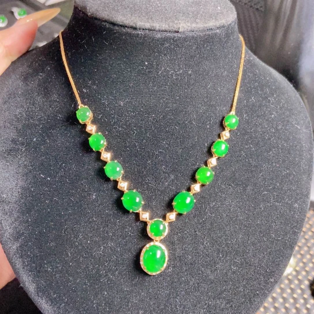 颈饰银S925镶嵌翡翠