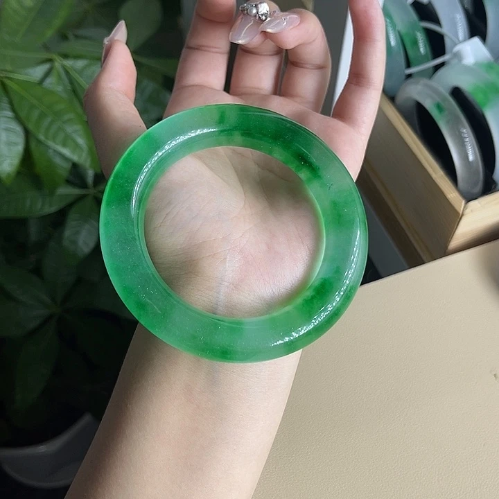 纯铜硅胶绿幽幽胖圆 61。吉祥