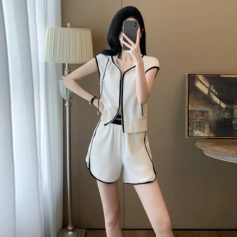 夏装搭配欧货高端时尚休闲运动套装女洋气减龄短袖上衣短裤两件套