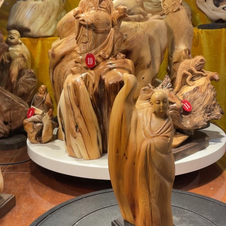 柏木（崖柏）崖柏   地藏王