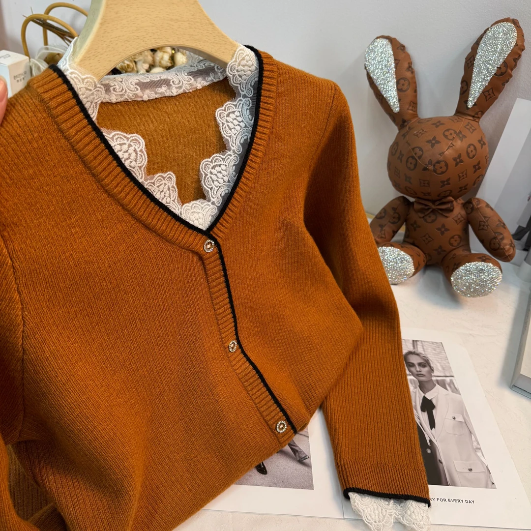 【芊荨精选】2024秋冬时尚百搭V领蕾丝气质套头针织衫S429#