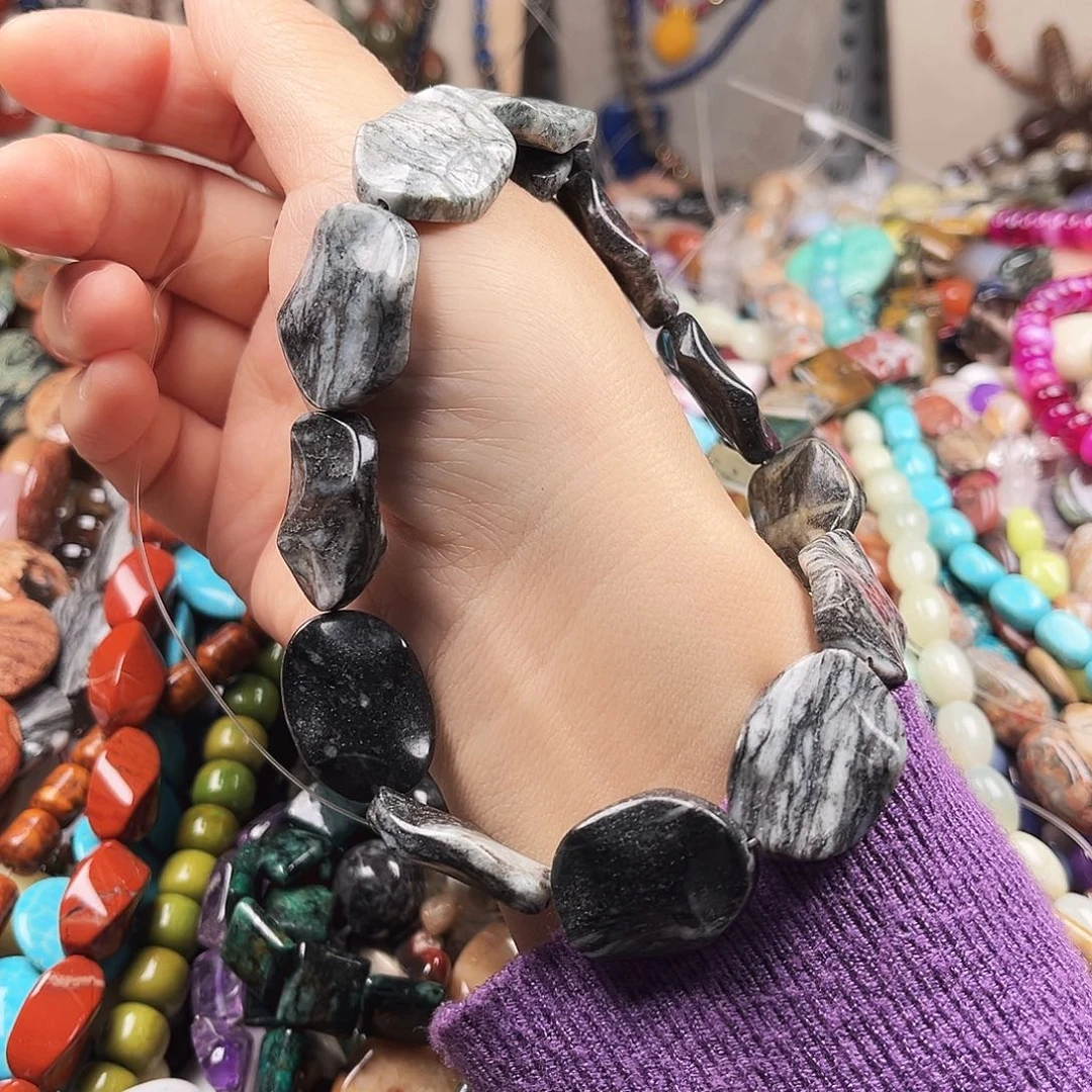 石英质玉未镶嵌手饰