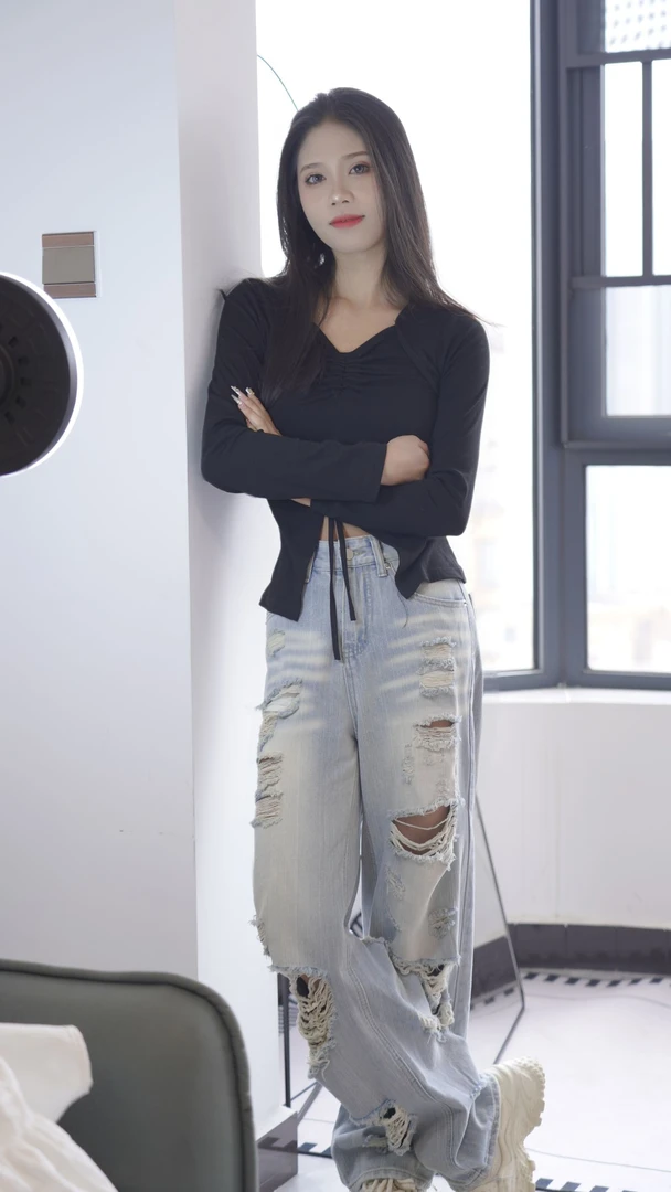 辣妹v领长袖T恤女春秋新款抽绳设计感小众修身显瘦纯欲风露脐上衣