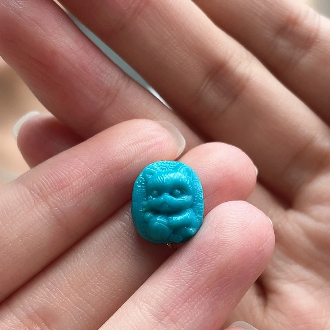 未镶嵌绿松石颈饰