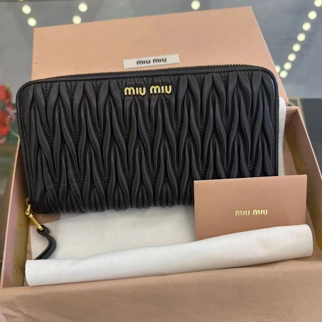 95新 MIU MIU/缪缪 95新MIU MIU缪缪Lemon Vintage缪缪钱包1632