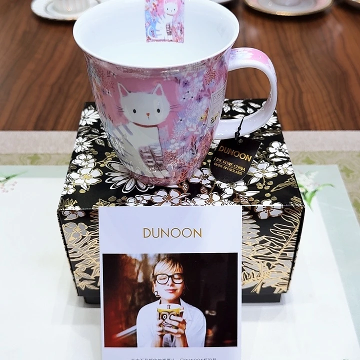 瓷片杯子杯子杯杯子杯子水杯
