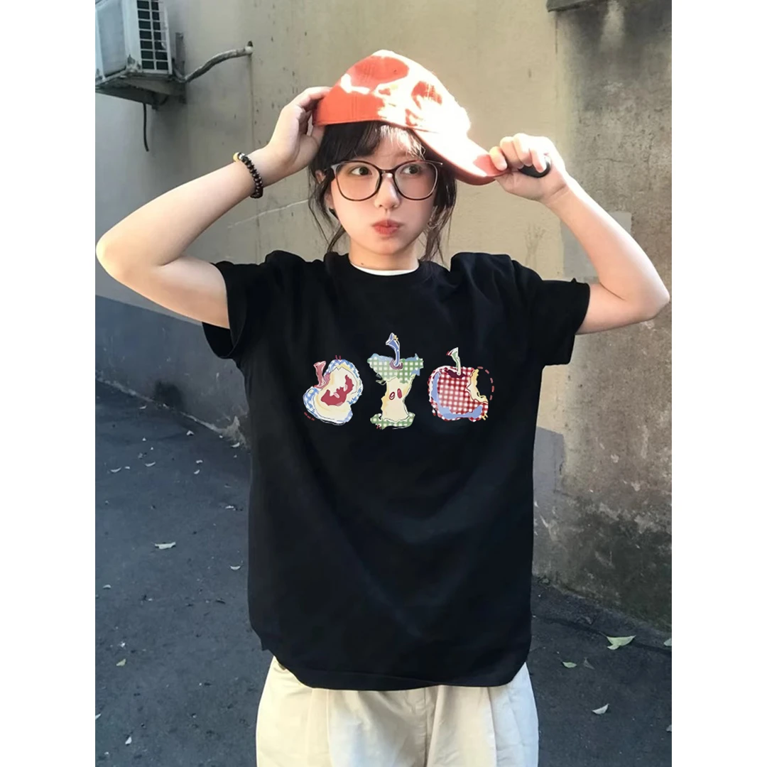 新款学院风穿搭短袖t恤女美式复古多巴胺苹果印花设计感夏季上衣