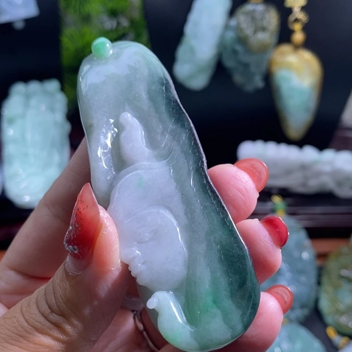 【闪购商品】颈饰未镶嵌翡翠佛