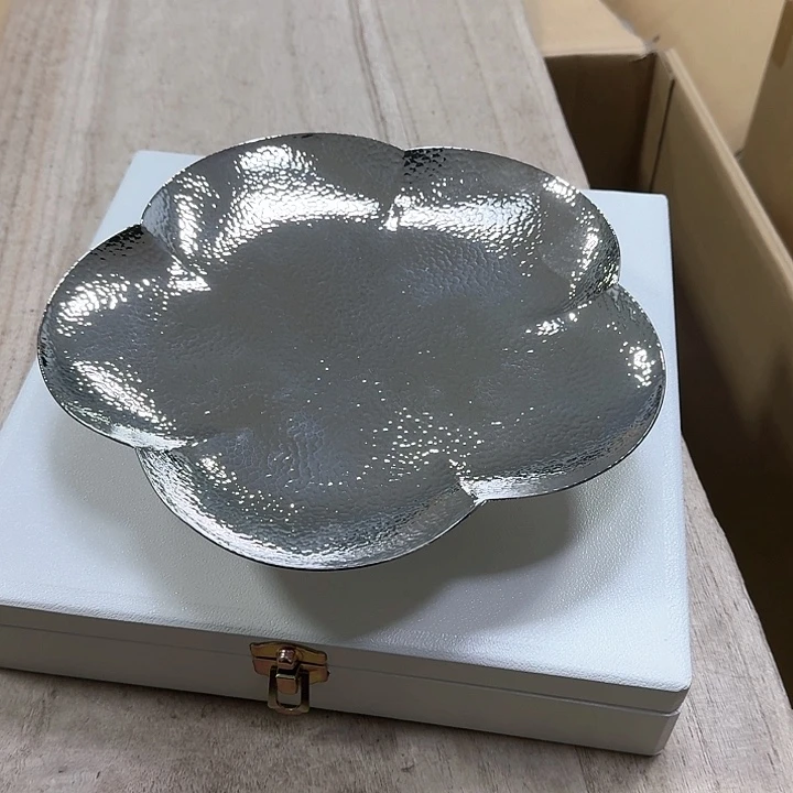 噗哈哈哈哈哈哈哈哈哈我笑