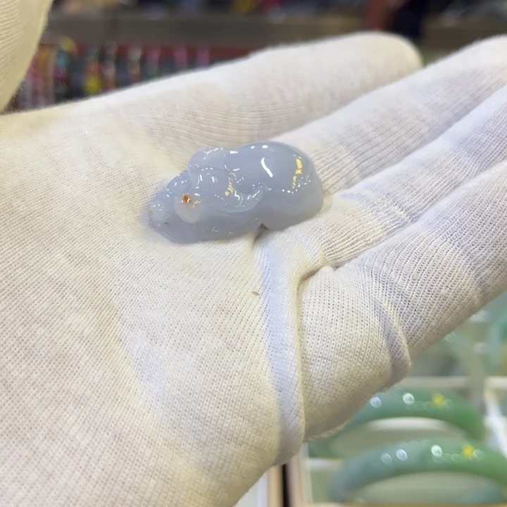 颈饰未镶嵌翡翠招财属相牛