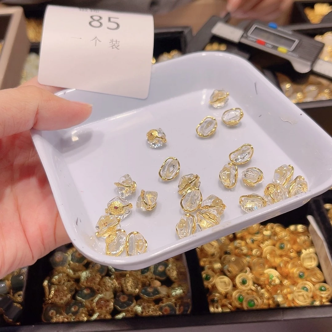 水晶珠宝半成品银S925镀金镶嵌85 。