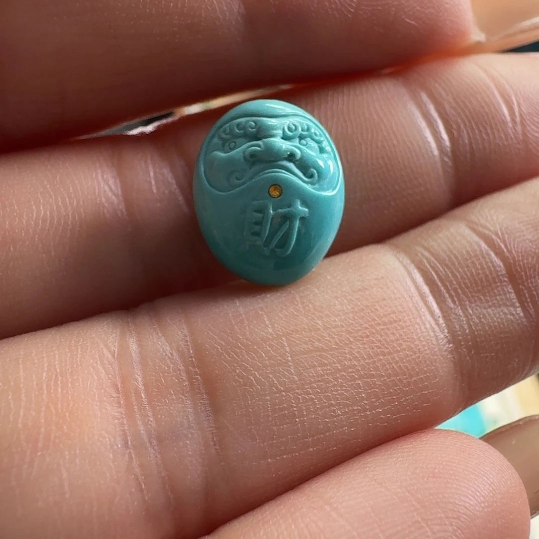 绿松石未镶嵌颈饰